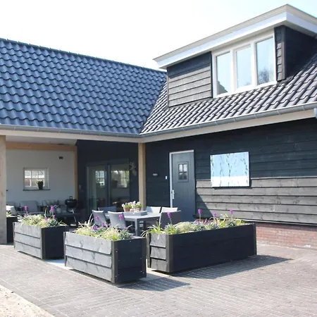 Vrijstaand Weideblik Casa vacanze Biezenmortel